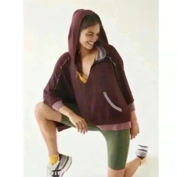 FP Movement by Free People Sweaters - Free People Movement Oversized Bonfire Hoodie in Fig Jam Size XSMALL